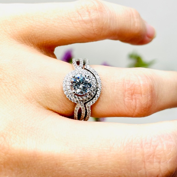 Halo Wedding Set Ring✨ - Picture 4 of 7